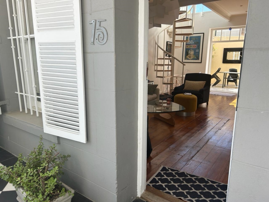 To Let 2 Bedroom Property for Rent in Sea Point Western Cape